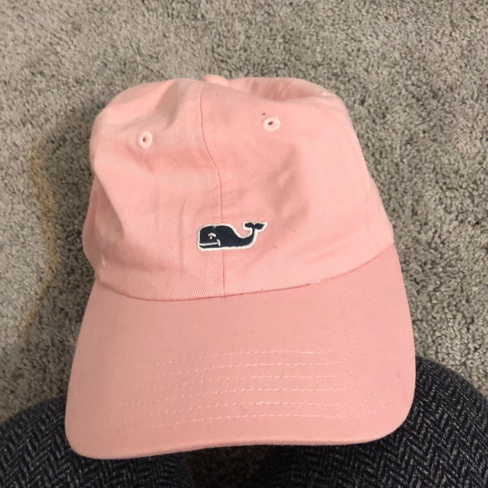 NWOT VINEYARD VINES HAT